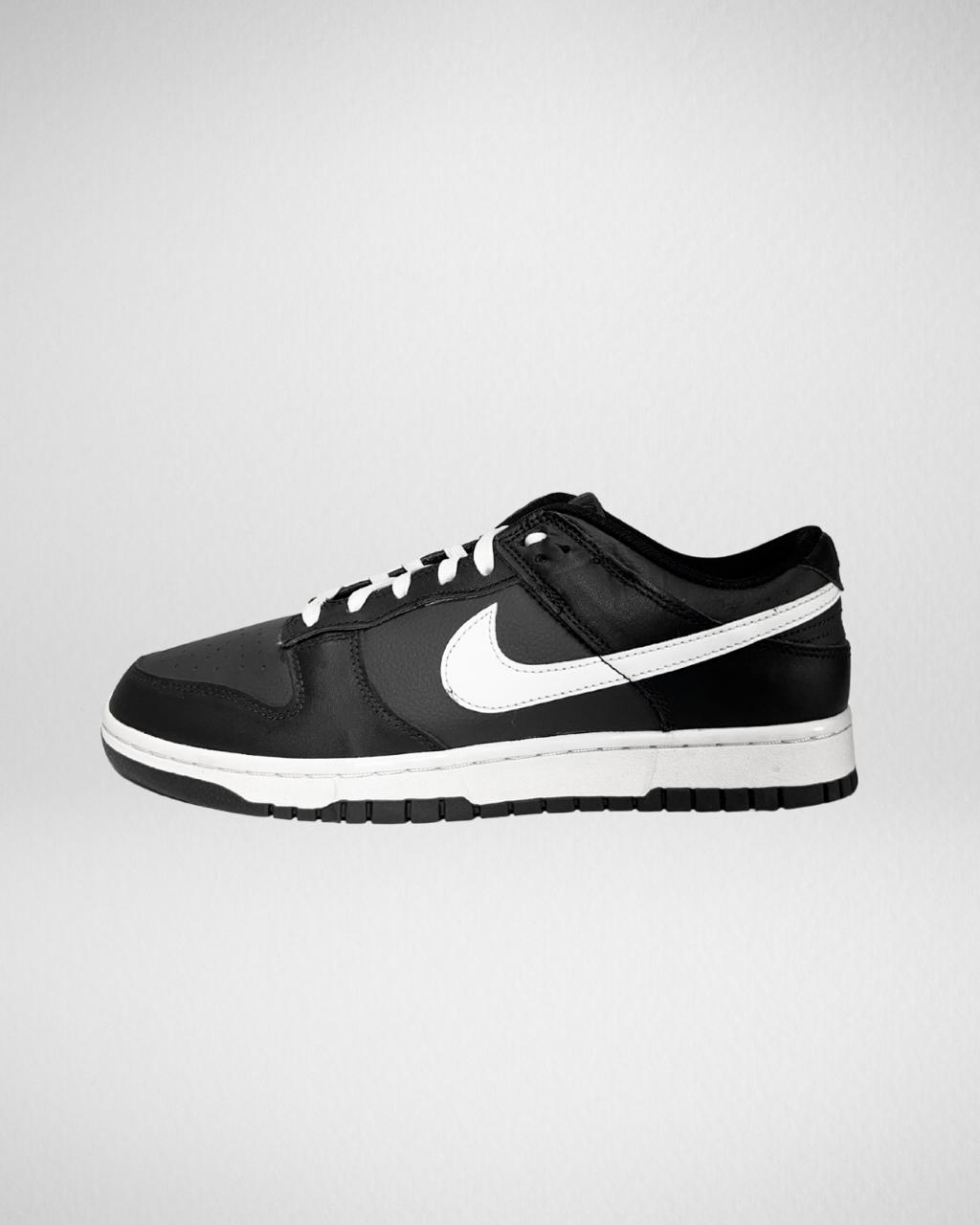 Nike Dunk Low Black White
