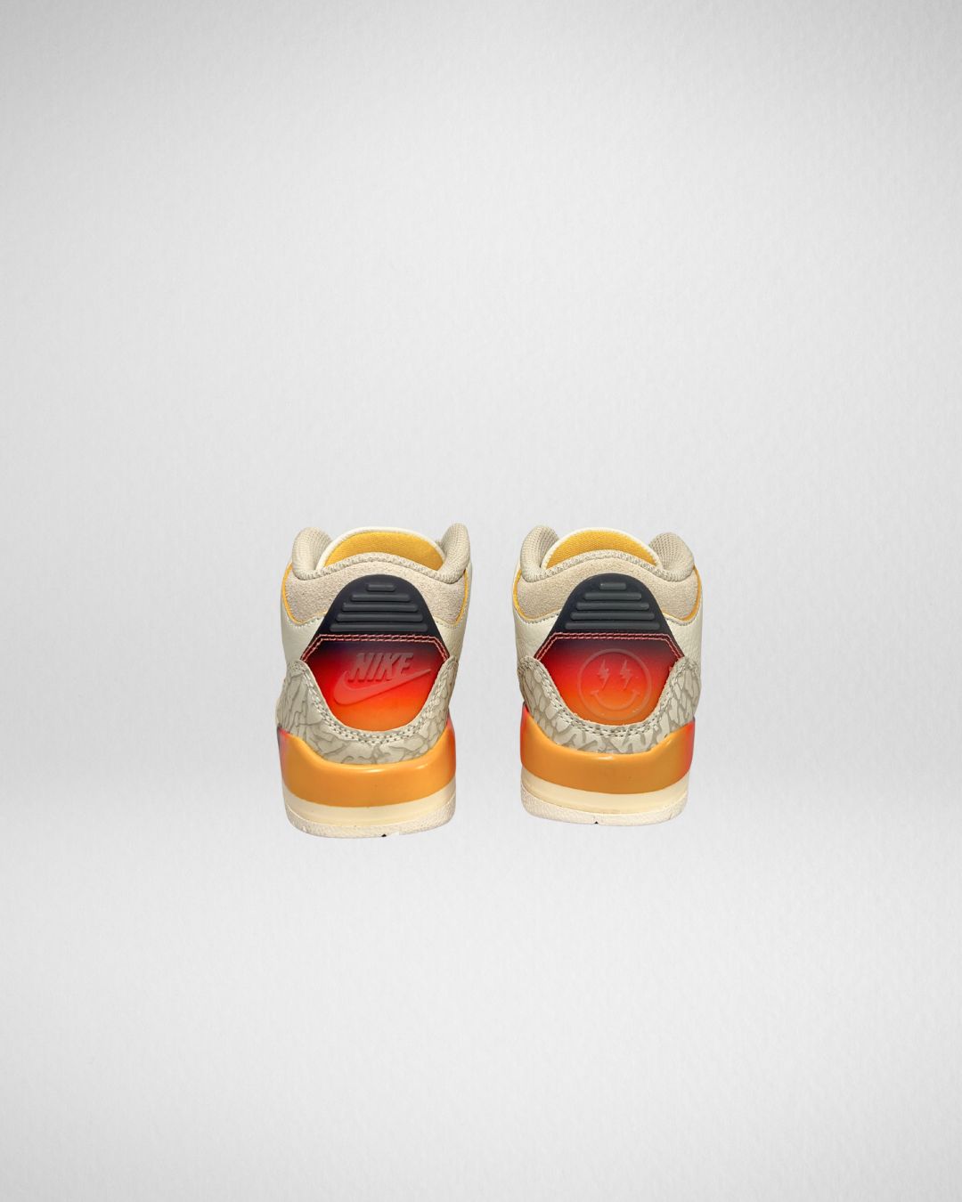 Jordan 3 Retro SP J Balvin Medellín PS