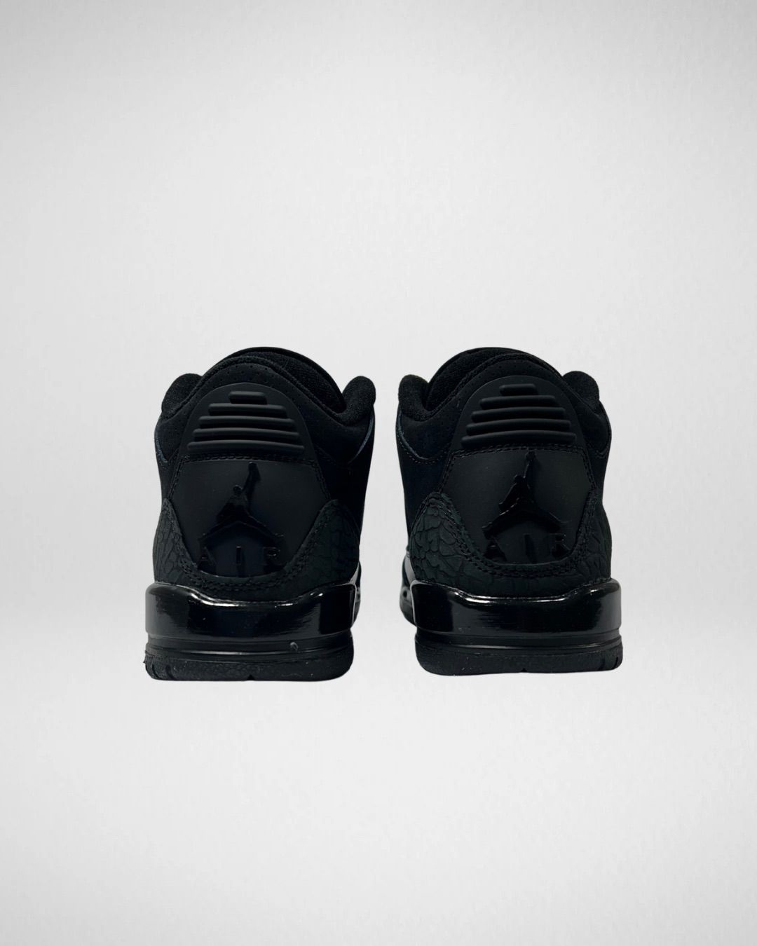 Jordan 3 Retro Black Cat