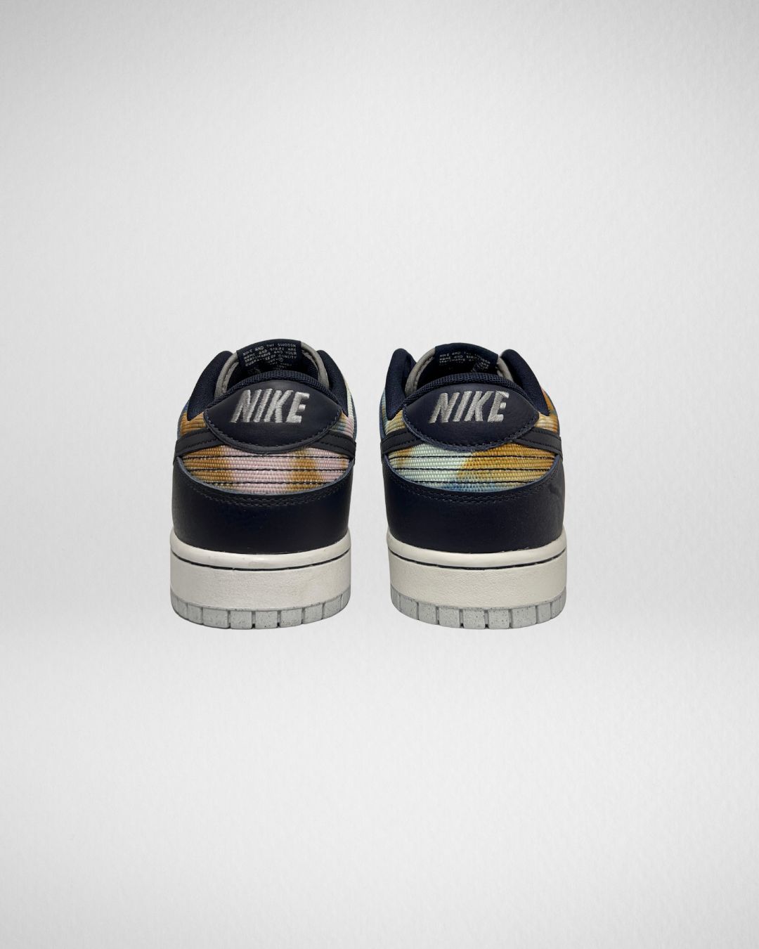 Nike Dunk Low Grafiti