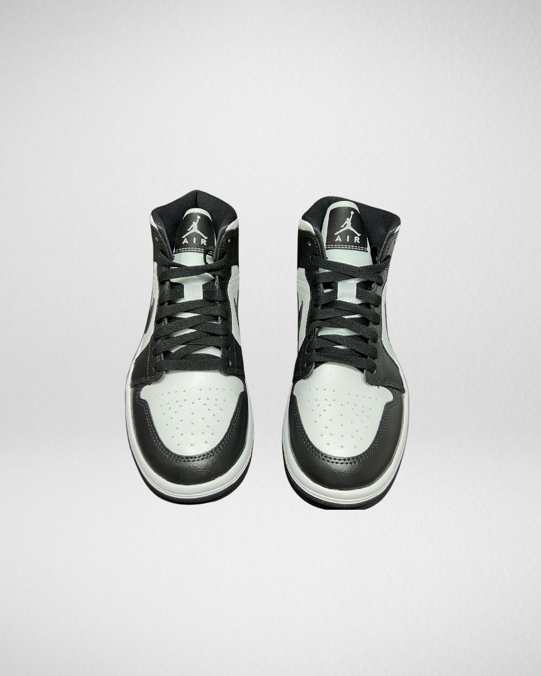 Jordan 1 Mid Panda