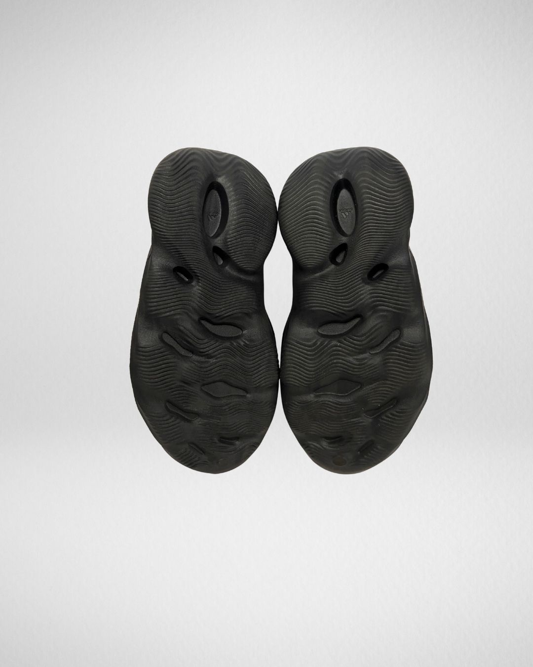 adidas Yeezy Foam Onyx