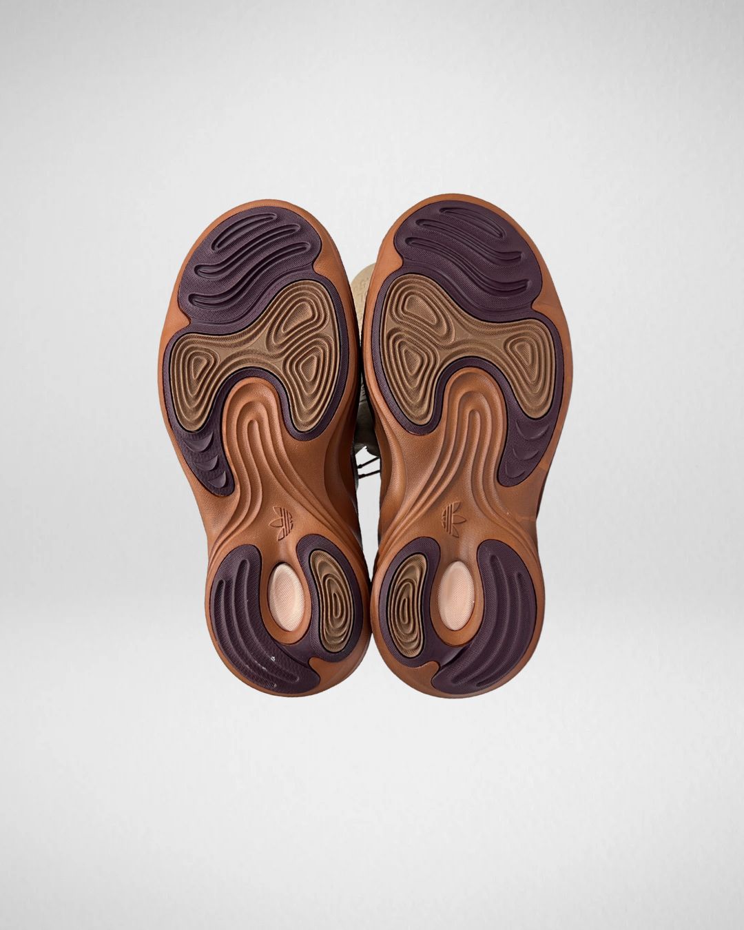 Adidas adiFOM Q Cosmic Way