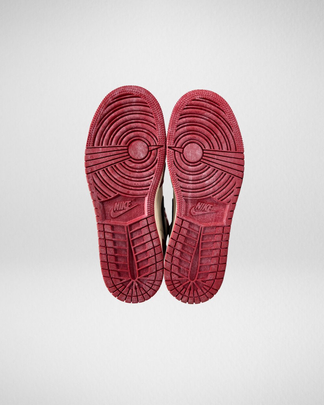 Jordan 1 Retro High OG Chicago Lost And Found
