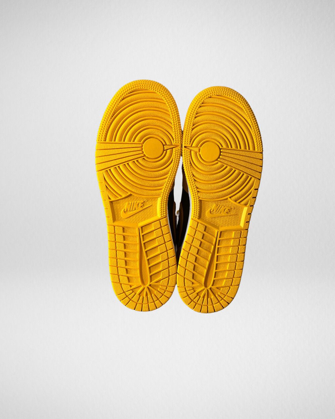 Jordan 1 Retro High Pollen