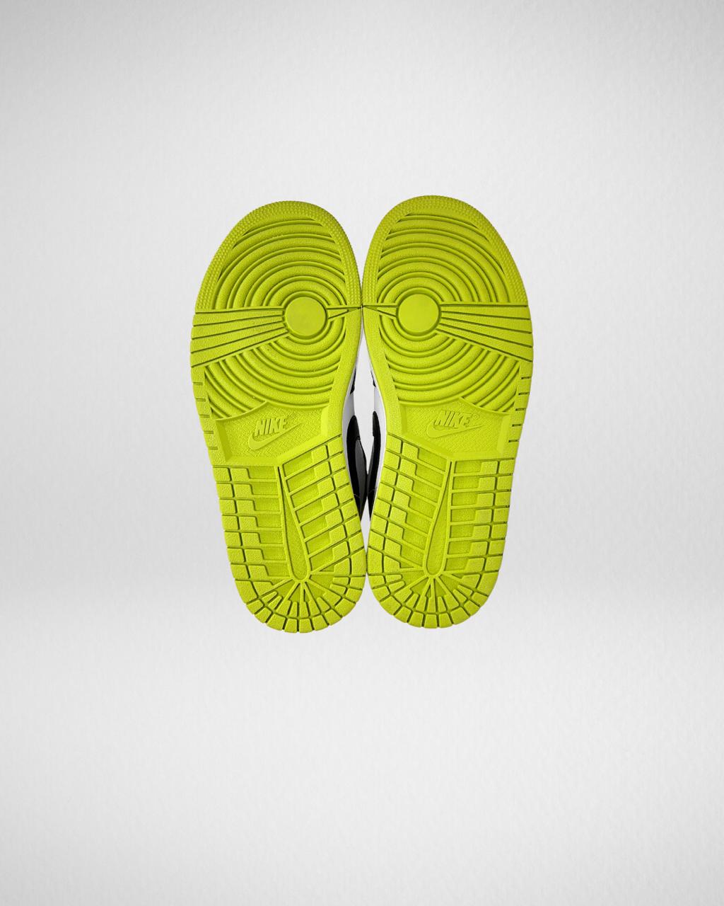 Jordan 1 Low Snakeskin Vivid Green