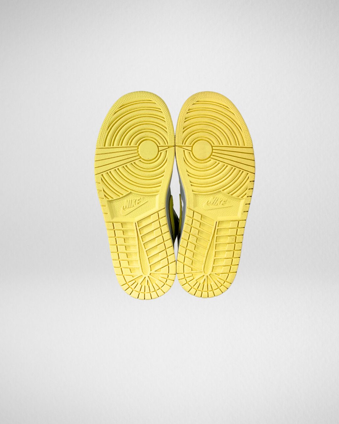 Jordan 1 Low Lemonade