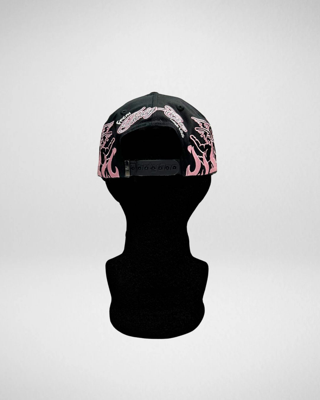 31 Hats Ny Pearls
