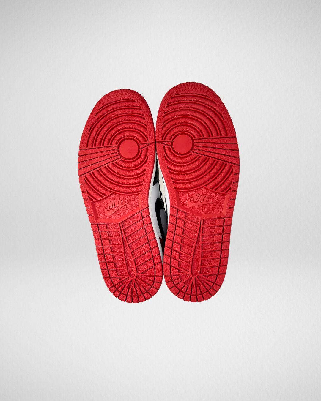 Jordan 1 Low Bred Toe