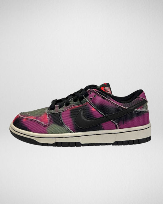 Nike Dunk Low Graffiti