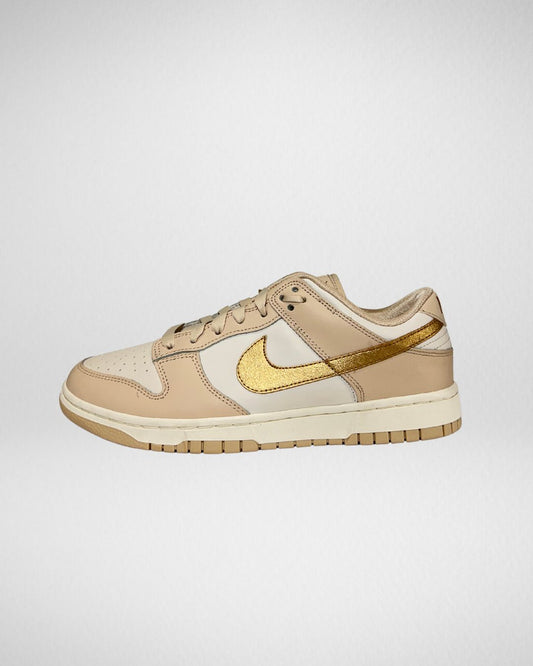 Nike Dunk Low Metallic Gold