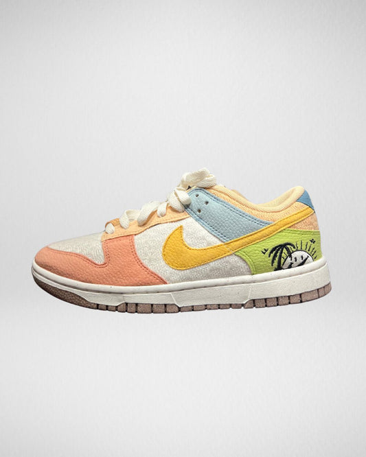 Nike Dunk Low Retro Sun Club Multi