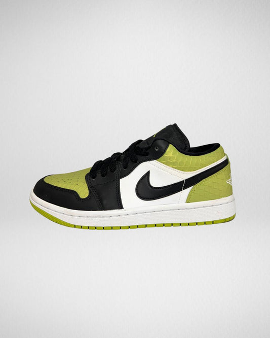 Jordan 1 Low Snakeskin Vivid Green