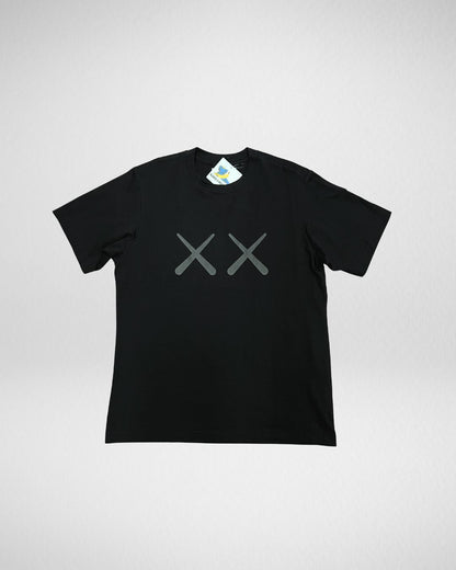 KAWS x Uniqlo