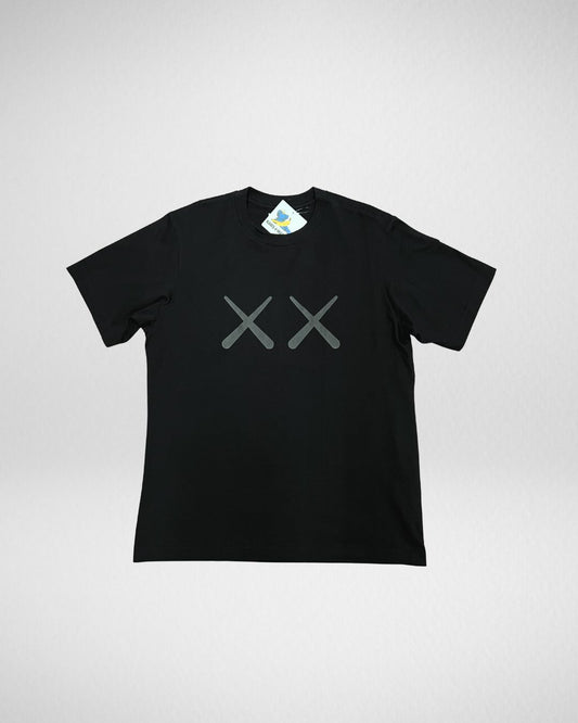 KAWS x Uniqlo