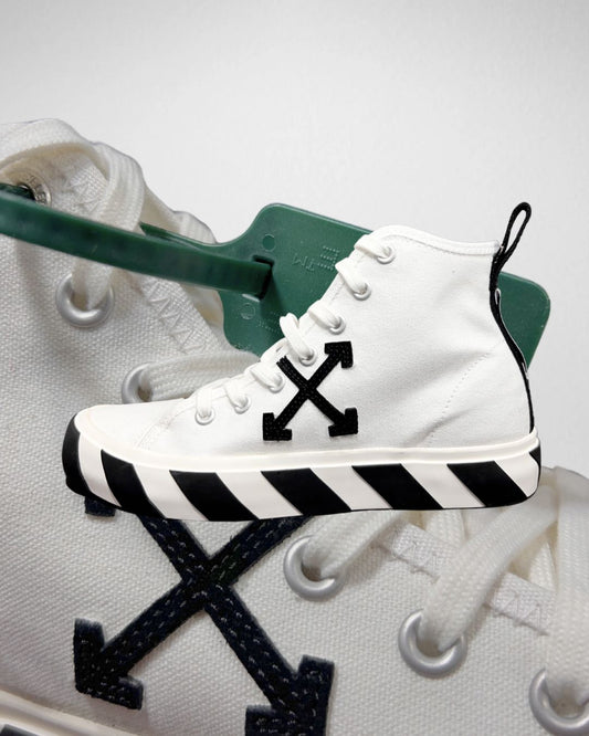 OFF-WHITE Vulc Mid Canvas
