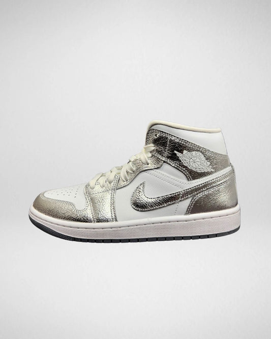 Jordan 1 Mid SE Metallic Silver