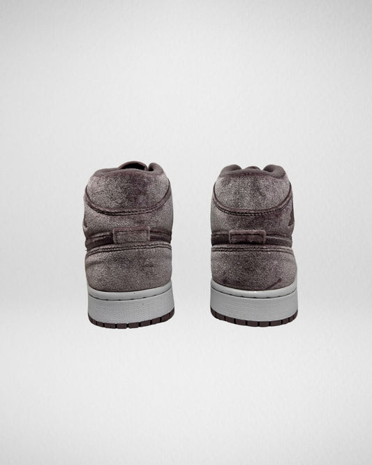 Air Jordan Mid SE Purple Velvet
