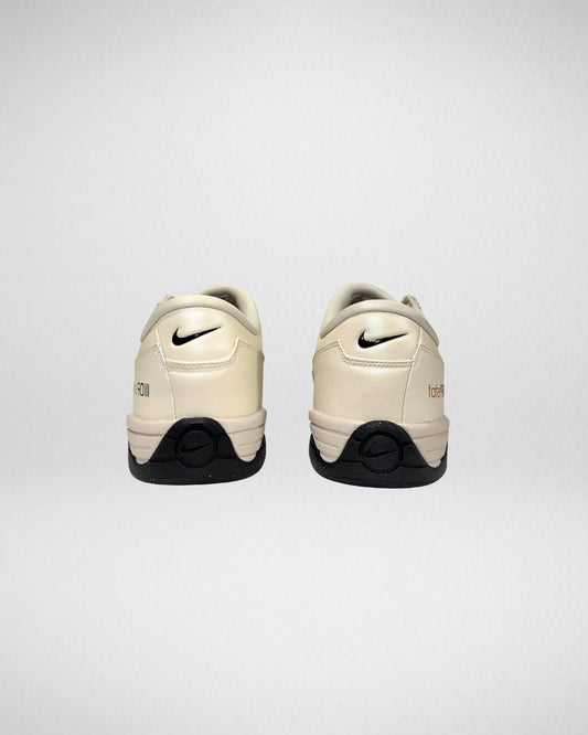 Nike Total 90 Light Orewood Brown