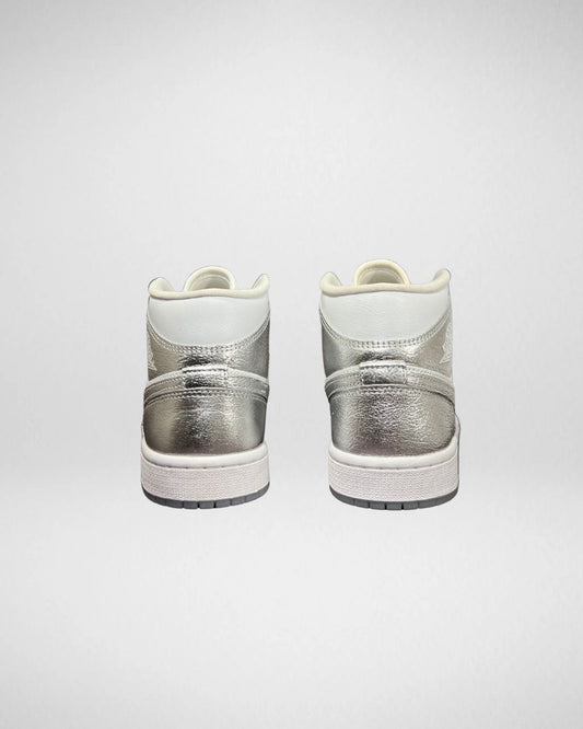 Jordan 1 Mid SE Metallic Silver