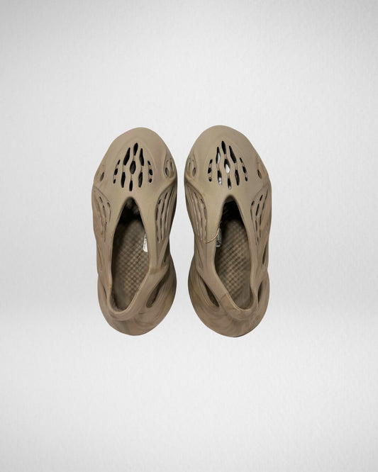 adidas Yeezy Foam RNR Stosag