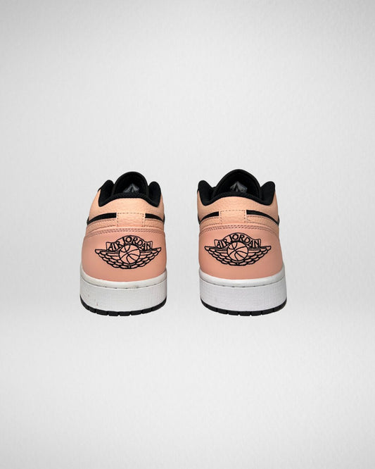 Jordan 1 Low Crismon Tint