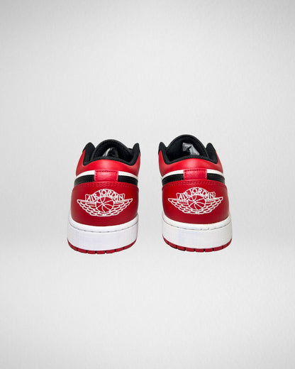 Jordan 1 Low Bred Toe
