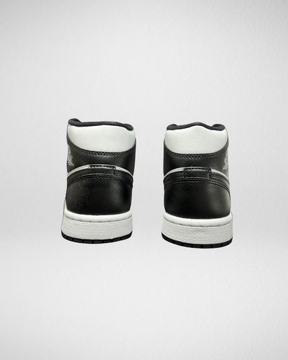Jordan 1 Mid Panda