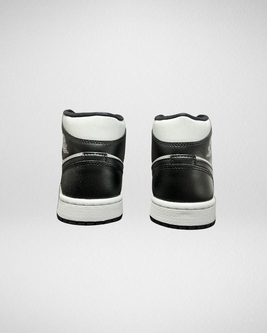Jordan 1 Mid Panda
