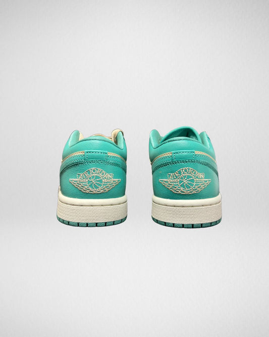 Jordan 1 Low Tropical Cian