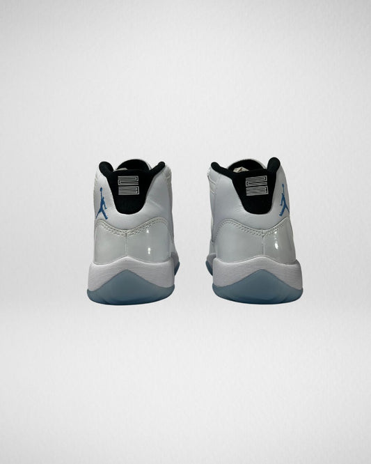 Jordan 11 Retro Legent Blue