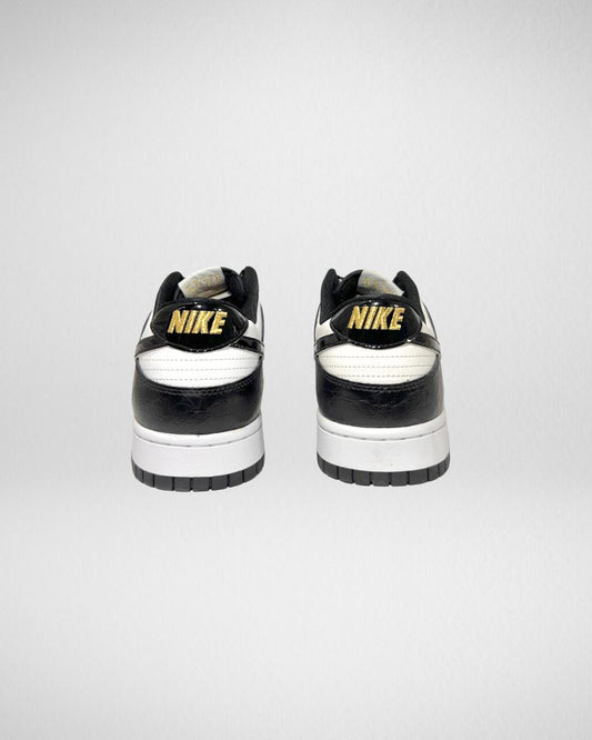 Nike Dunk Low SE World Champ