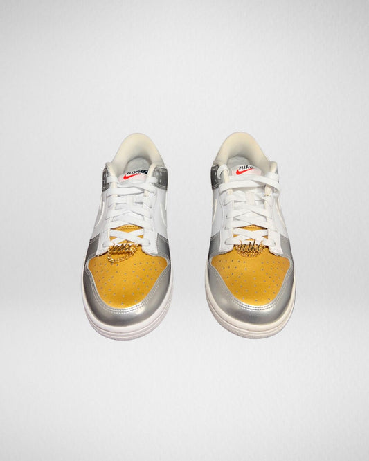 Nike Dunk Low Heirloom