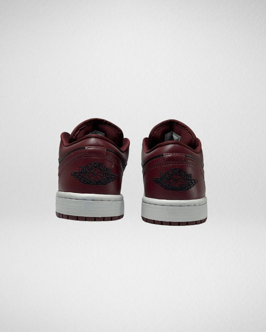 Jordan 1 Low Dark Beetrot
