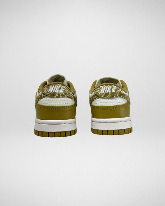 Nike Dunk Low Essential Paisley