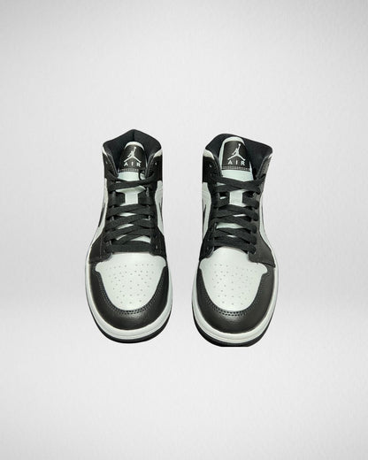 Jordan 1 Mid Panda
