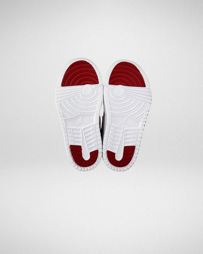 Jordan 1 Low Alt Bulls